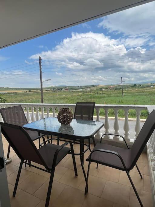 Апартаменти Eirini'S House Паралія-Діонісіу Екстер'єр фото