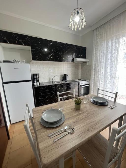 Апартаменти Eirini'S House Паралія-Діонісіу Екстер'єр фото